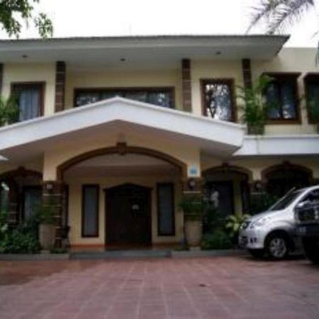 Grand Sumatera Hotel 수라바야 외부 사진