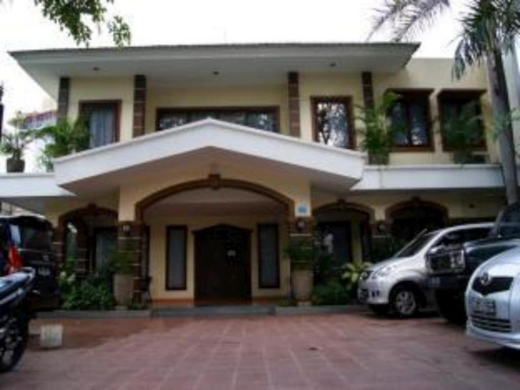 Grand Sumatera Hotel 수라바야 외부 사진